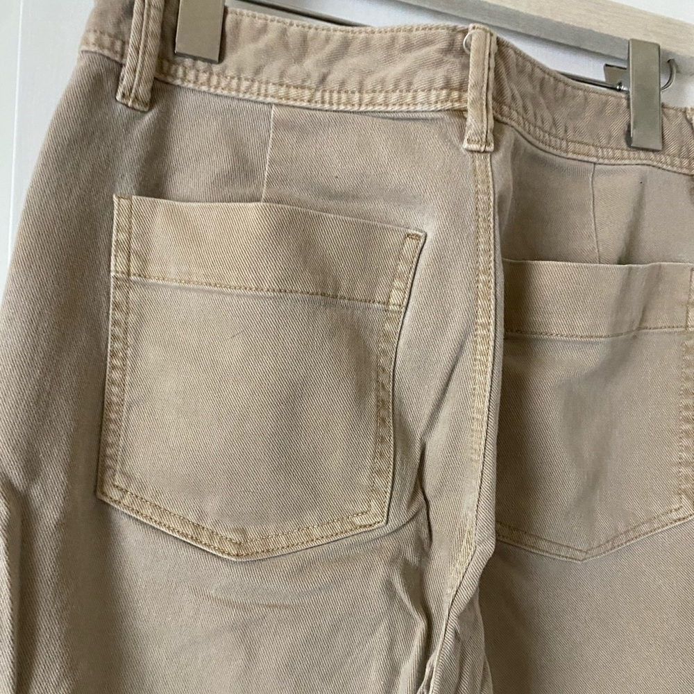 GAP high rise wide-leg crop beige denim pants size 6